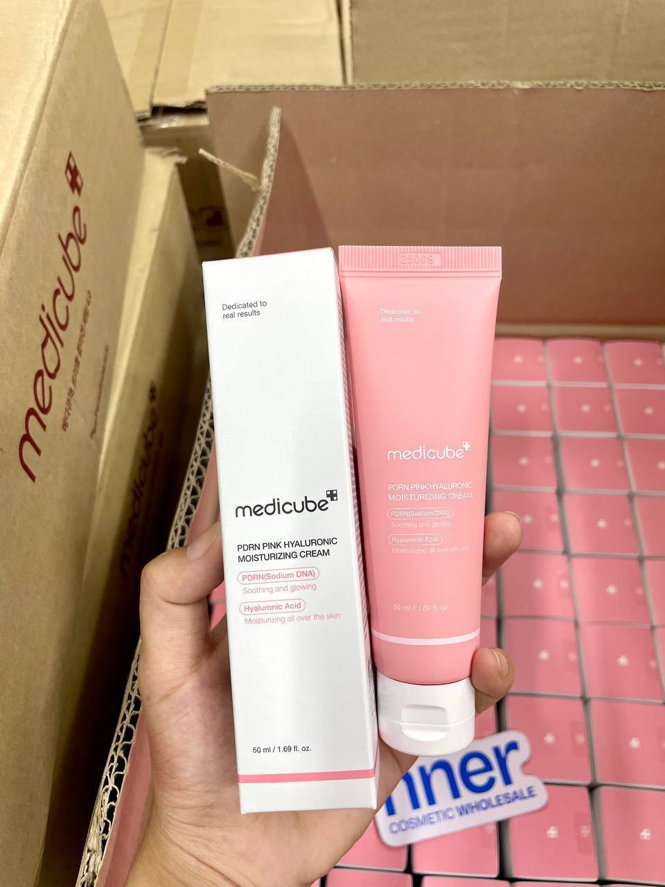 MEDICUBE PDRN Pink Hyaluronic Moisturizing Cream 50ML thumbnail 3