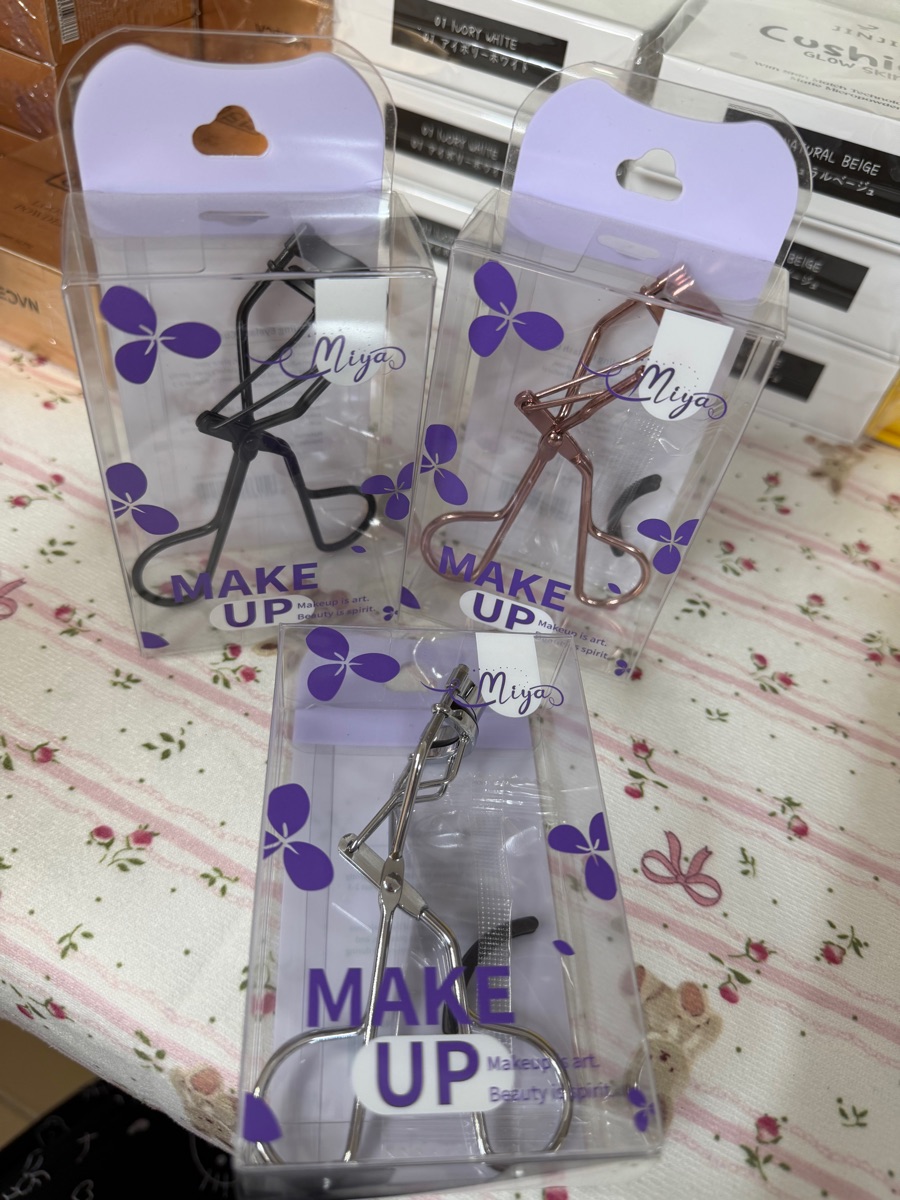 Makeup Eyelash Curver Miya ដែក
