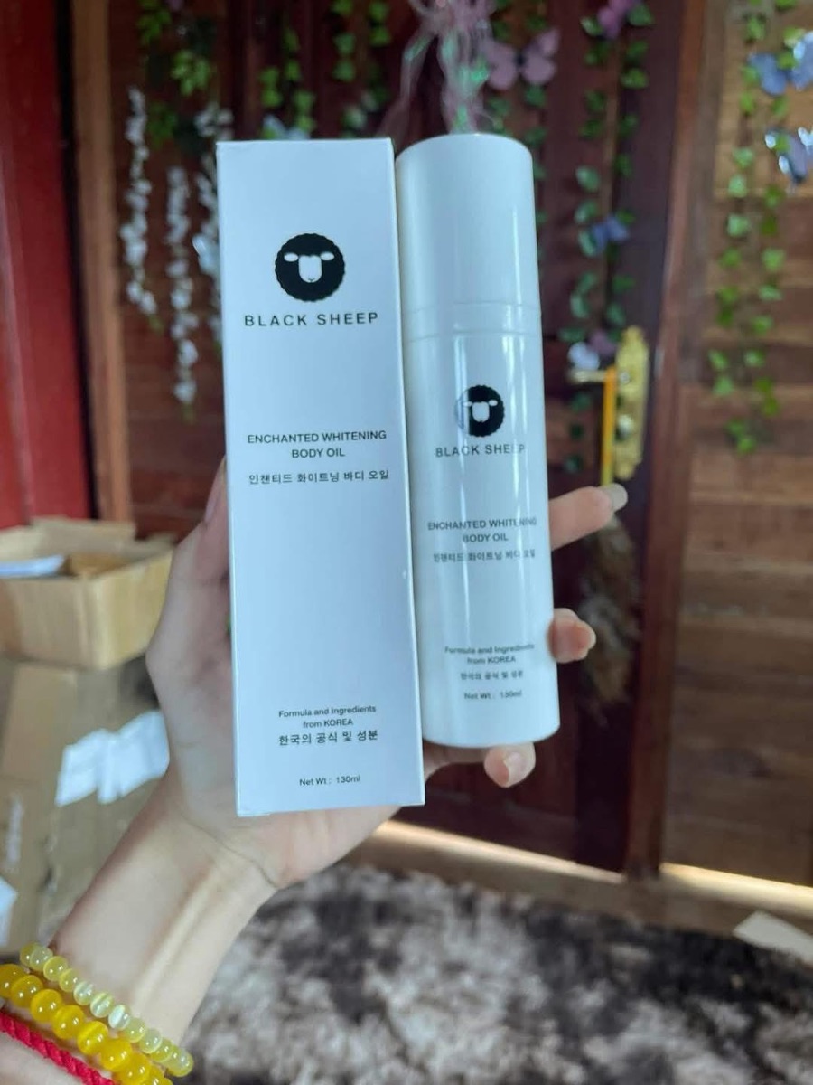 Black Sheep Enchanted Whitening Body Oil 130ml thumbnail 2