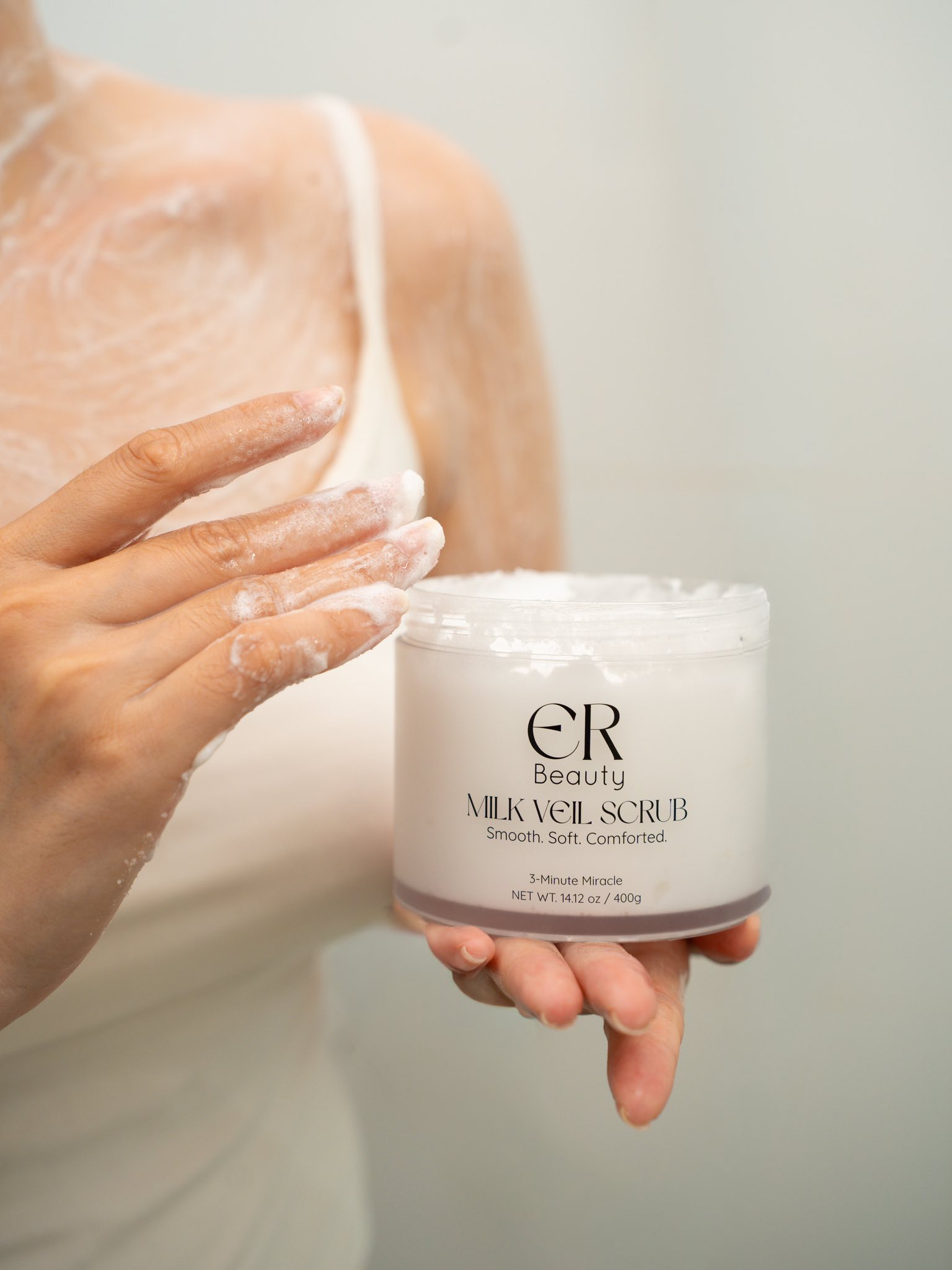 ER Milk Veil Scrub